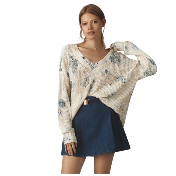 Anthropologie Pilcro Ivory Slouchy V Neck Knit Sweater Size XS - Picture 1 of 11